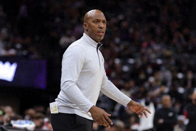 天空体育：阿莫林可能周日就带曼联对阵切尔西